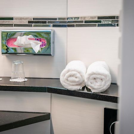 Landhotel Zur Gruenen Kutte Bernshausen ภายนอก รูปภาพ